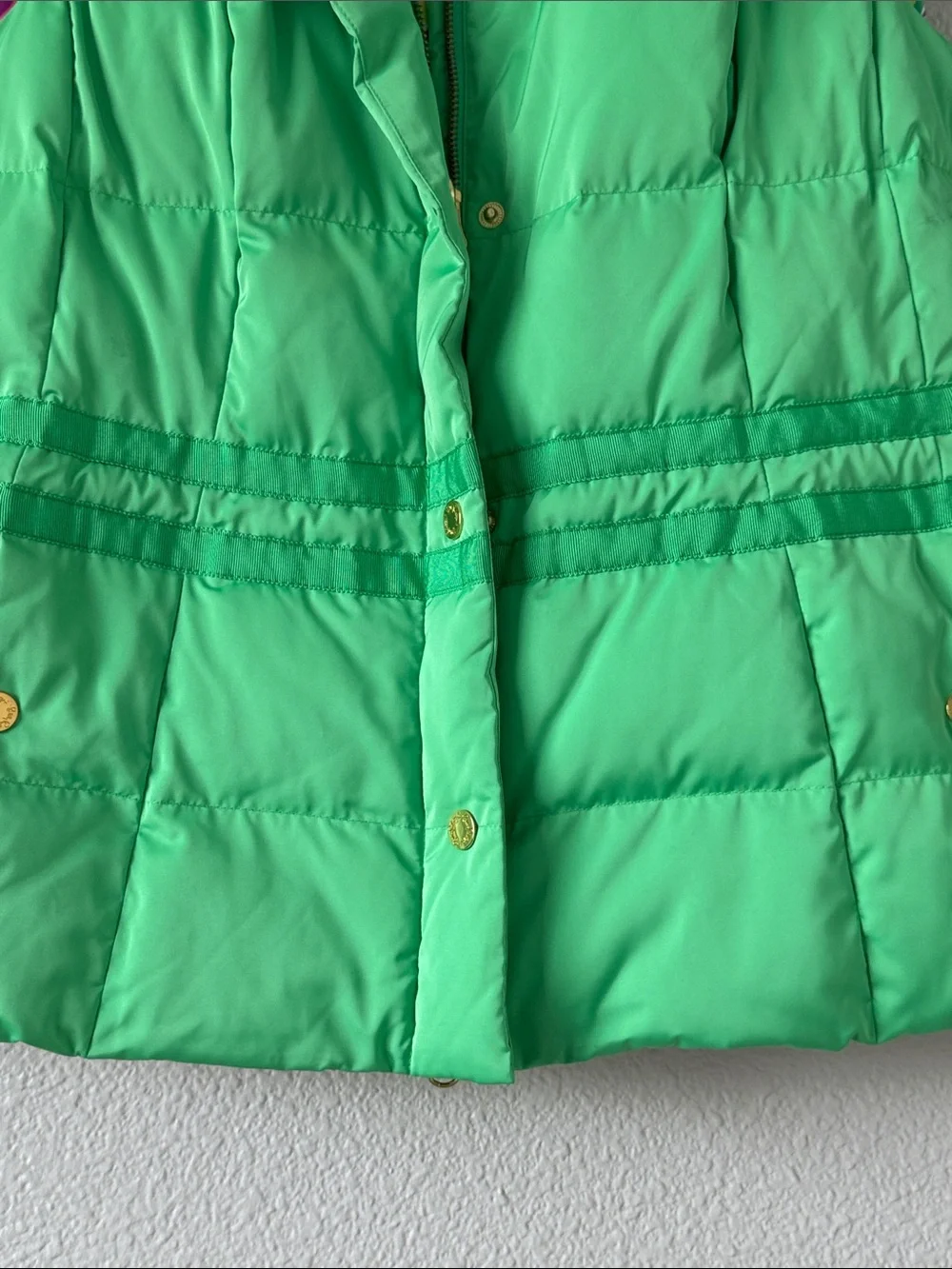 Lilly Pulitzer Kate green floral puffer vest large - Picture 5 of 14